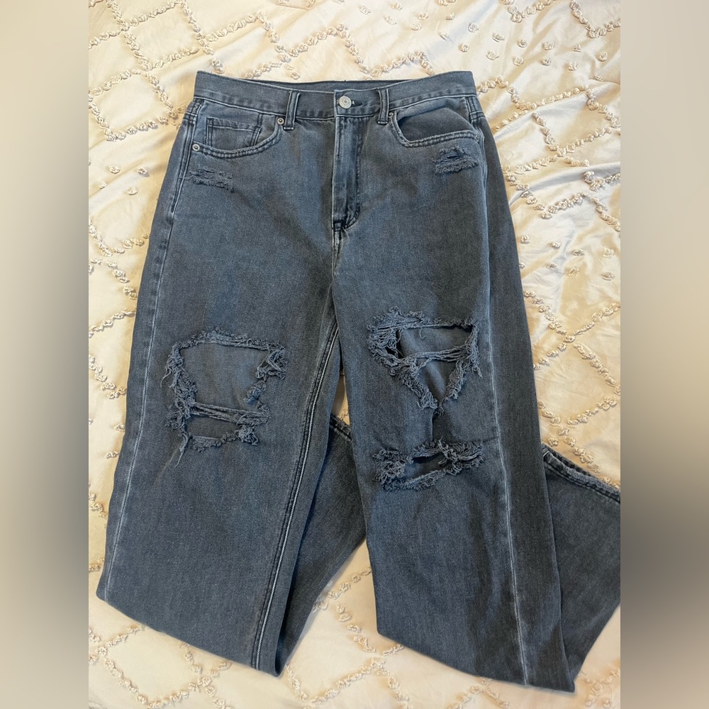 American Eagle Distressed black jeans